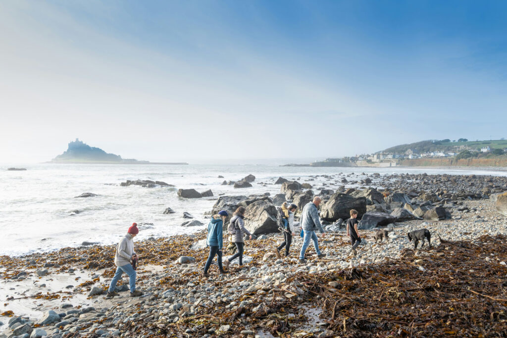 dog-family-St-Micheal’s-Mount