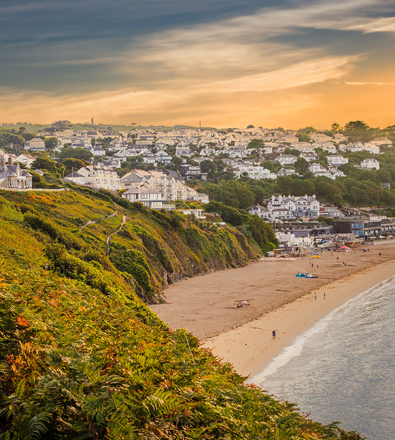 Carbis bay