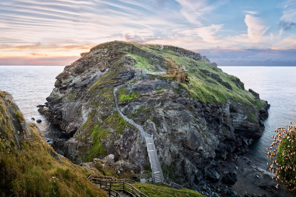 Tintangel Castle, supposedly the birthplace of King Arthur, perched on coastal cliffs, home to Cornish myths and legends.